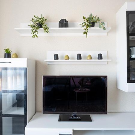 Apartamento Cerca Estaciones ซานตานเดร์ ภายนอก รูปภาพ
