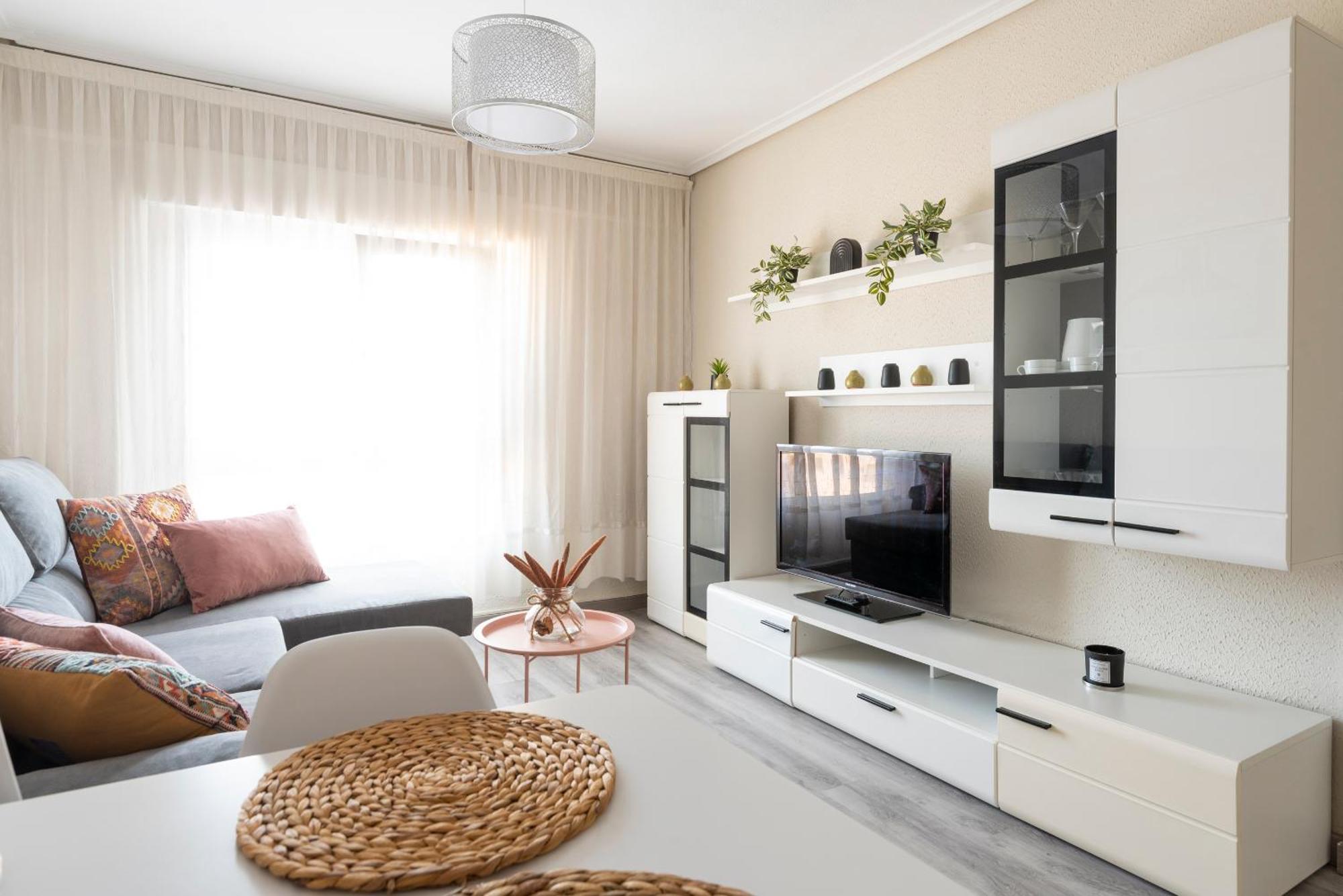 Apartamento Cerca Estaciones ซานตานเดร์ ภายนอก รูปภาพ
