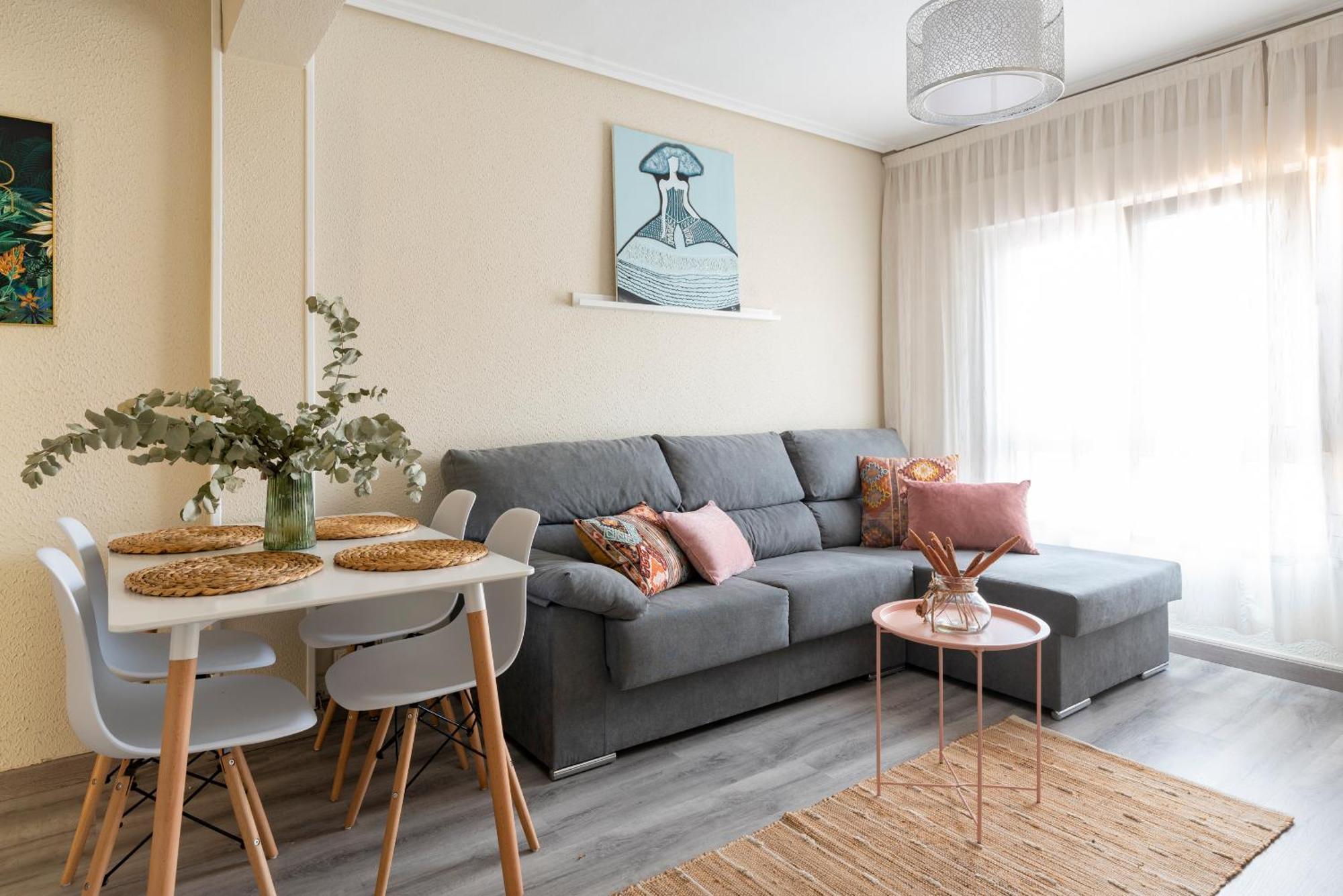 Apartamento Cerca Estaciones ซานตานเดร์ ภายนอก รูปภาพ