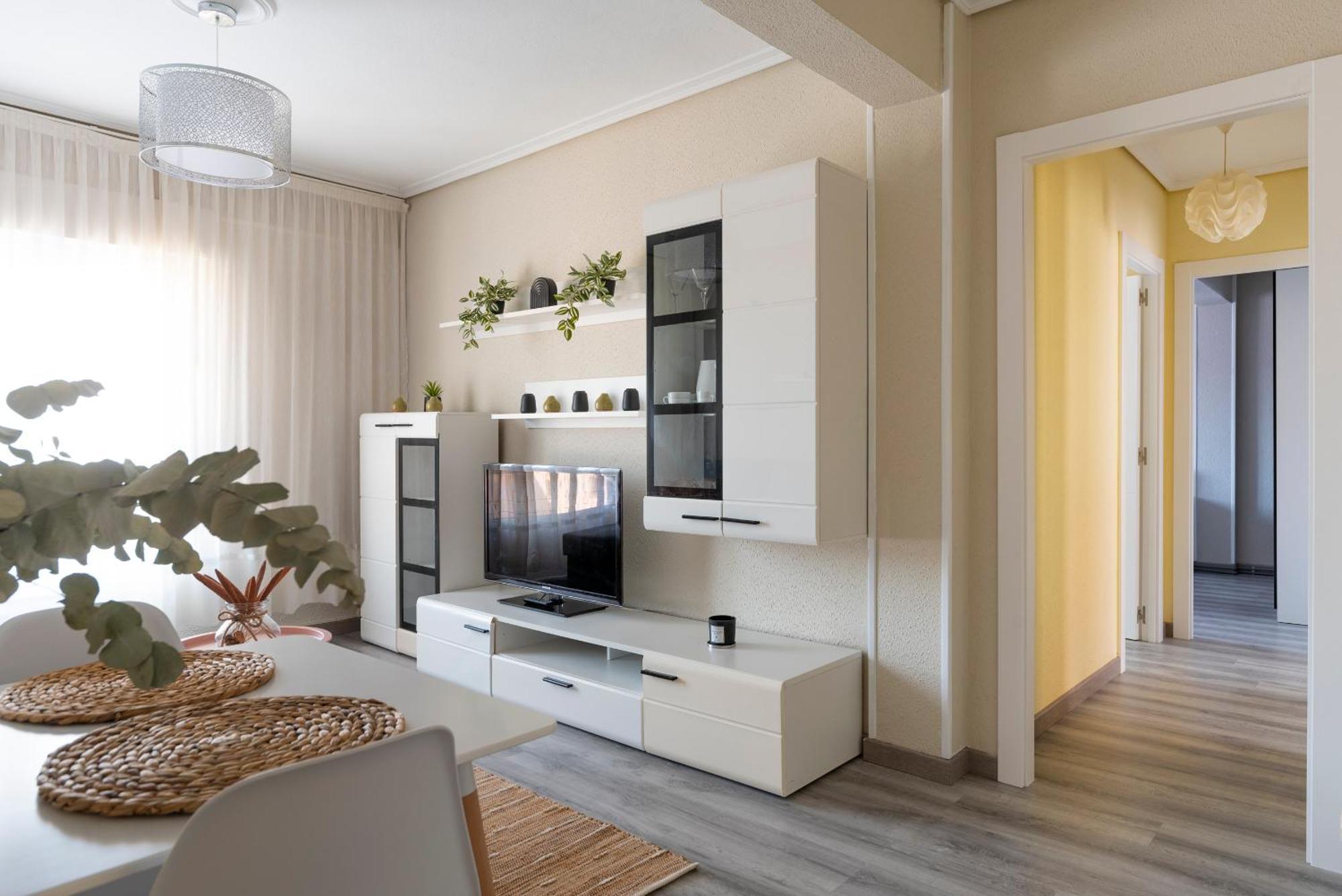 Apartamento Cerca Estaciones ซานตานเดร์ ภายนอก รูปภาพ
