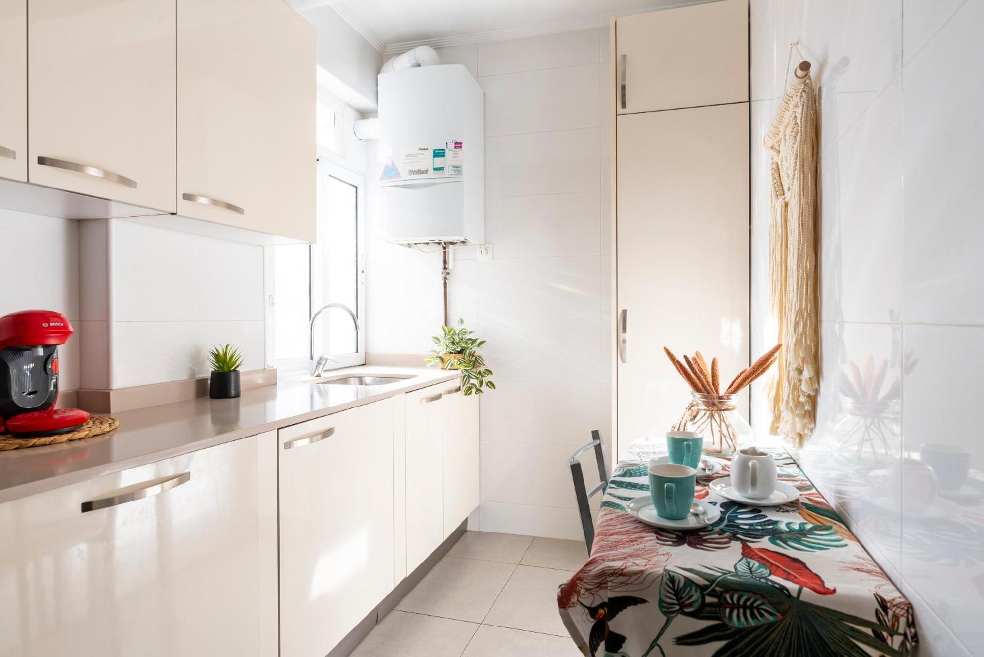 Apartamento Cerca Estaciones ซานตานเดร์ ภายนอก รูปภาพ
